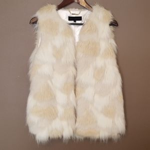 Steve Madden block print faux fur vest